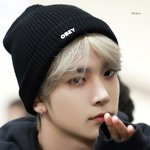 이 정도면 안경이 퍼컬인 남돌 맞지?