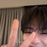 방탄 <b>뷔</b> 술 두 잔 했대