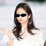 [현장포토] "콩<b>순이</b>는 졸려"…레이, 시크한 출국