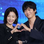 전지현강동원, 일 냈다!..세계가 인정한 '안구정화' 커플