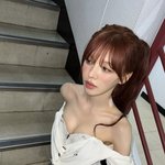 웬디, 초마름 몸매에 볼륨감까지…인형 같은 비주얼 [<b>N</b>샷]