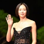 금새록, '파격 드레스'로 당당했지만..설인아 부상에는 '얼음'...