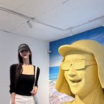 나인뮤지스 출신 한세인, 고경표 첫 개인전 방문‥대학 <b>동문</b> 의리