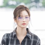 [현장포토] "안경도 못 가리네"…설윤, 독보적 미모