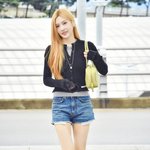 레드벨벳 조이, 크러쉬 입국장 포즈도 화보 촬영처럼 [포토엔HD]