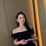 '송중기와 로맨스' <b>천우희</b>, 38세 나이 믿기지 않아…모공 제로...