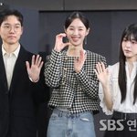 [E포토] BIFF 무대인사 참석한 '<b>미아</b>'의 감독과 주역들