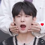 <b>건우</b>옵 입벌린것좀 봐줘