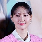 이유영, 혼인신고·<b>출산</b> 1년만 오늘 비연예인과 결혼식