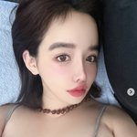 중단' <b>2NE1</b> 박봄, 과감 노출 민소매 의상 눈길…"굿모닝"