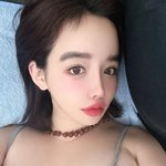 박봄, 과감한 민소매 차림으로 근황 공개…“굿모닝”