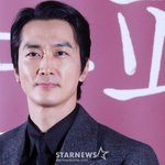 오늘(21일) 모친상 "장례 절차 비공개..따뜻한 <b>위로</b> 부탁"...