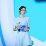 우리은행 우리<b>모모콘</b> 아이유