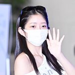 [현장포토] "<b>민낯</b>도 청초해"…레이, 내추럴 미녀