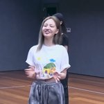 [댓글부탁해] <b>오늘자</b> 앞머리 깐거 공개하고 반응 엄청좋은 아이브...
