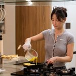 명품 <b>구두</b> 100켤레 자랑하더니…기은세 "'부잣집 딸' 오해받아...