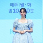 1년 뒤 결혼식.."21일(어제) 비연예인 남편과 웨딩<b>마치</b>"