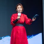 박경림, '붉은 <b>도포</b>' 입고 등장! (탁류 제작발표회) [HD포토]