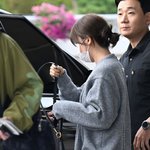 레드벨벳 슬기, 청초하게 가방 준비하며 [포토엔<b>HD</b>]