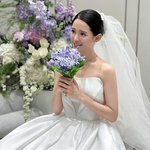 남보라, 결혼 4개월 만에 심경 전했다…영혼 없는 눈, <b>반쯤</b> 풀려