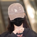 [T포토] 아이브 리즈 '생얼 <b>철벽</b> 방어'