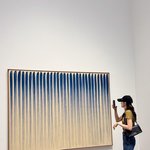 “깜빡할 뻔, 계절은 성큼”…주시은, 갤러리 산책→가을 감성 물든...