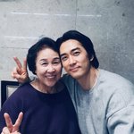 '모친상' <b>송승헌</b> "엄마 다시 만나는 날, 품에 안기고 싶어"....
