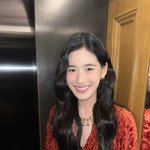 정은채, 옥경왕자 맞나요..긴머리 변신 후 극강의 <b>우아미</b>