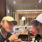 '결혼 2주년' 안혜경, 남편 얼굴 공개…"점점 닮아가는 우리"