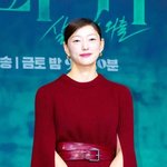 <b>이엘</b>, 10년 무명시절 생활고 고백.."율무차 가루 먹으며 버...