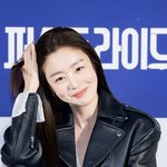 [현장포토] "시선강탈 홍일점"…한선화, 긴생머리 <b>미녀</b>