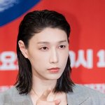 김연경 옆에 <b>부승관</b>, 흔들리지 않는 편안함