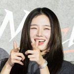 [현장포토] "<b>남심</b> 저격해"…박규영, 러블리 킬러