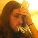 다신 이딴거 안<b>본다</b>