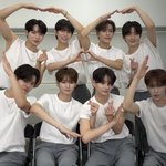 원래 겨드랑이 개좋아하는데