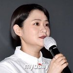김신영, 라디오·방송 모두 중단하고 <b>스승</b> 전유성 곁 지켰다