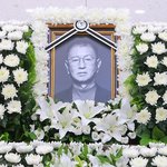 "장례 수목장으로 검소하게 해달라"…전유성 빈소 추모 행렬(종합)