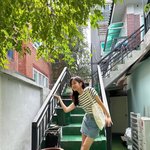  남주혁과 '핑크빛' 앞두고…<b>청량</b>한 여름 무드 자랑한 여신 비주얼