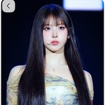 사이버틱한 <b>미녀</b>가 왤케좋지