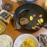 <b>먹이</b>먹어