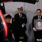 전유성, 여의도와 마지막 작별…<b>KBS</b> 일대에서 노제 "'개그맨'...