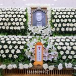 故 전유성 곁 지켰던 김신영, 영결식서 오열 "나의 스승 나의...