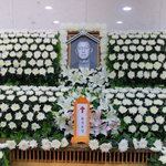 최양락, 故전유성 <b>발인</b>·영결식서 눈물…"웃음 열정으로 후진 양성한...