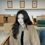 '35세' 이주빈, 화사한 미소에 '심쿵'…20대도 울고갈 빛나는...