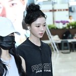 에스파 윈터, 늦은시간 입국에도 ‘청순미모’ [포토엔HD]