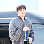 [드루와] [현장포토] "햇살보다 눈부셔"…지창욱, 로맨틱 눈맞춤