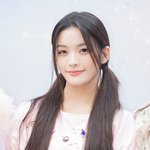 [드루와] [현장포토] "핑크 레이디"…이로하, 러블리 요조<b>숙녀</b>