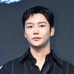 [포토] 로운 '<b>은혜</b>로운 비주얼'