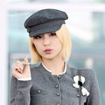 [<b>MD</b>포토] 있지 예지, '깜찍 미니하트'