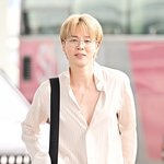 [현장포토] "섹시, 그 <b>자체</b>"…<b>지민</b>, 파격 스타일